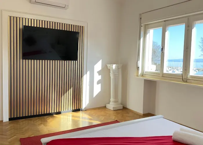 At Location * Spalato