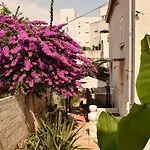 Villa At Location *